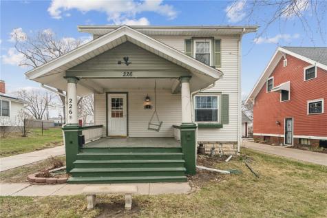 226 Johnson Avenue Cedar Rapids IA 52405
