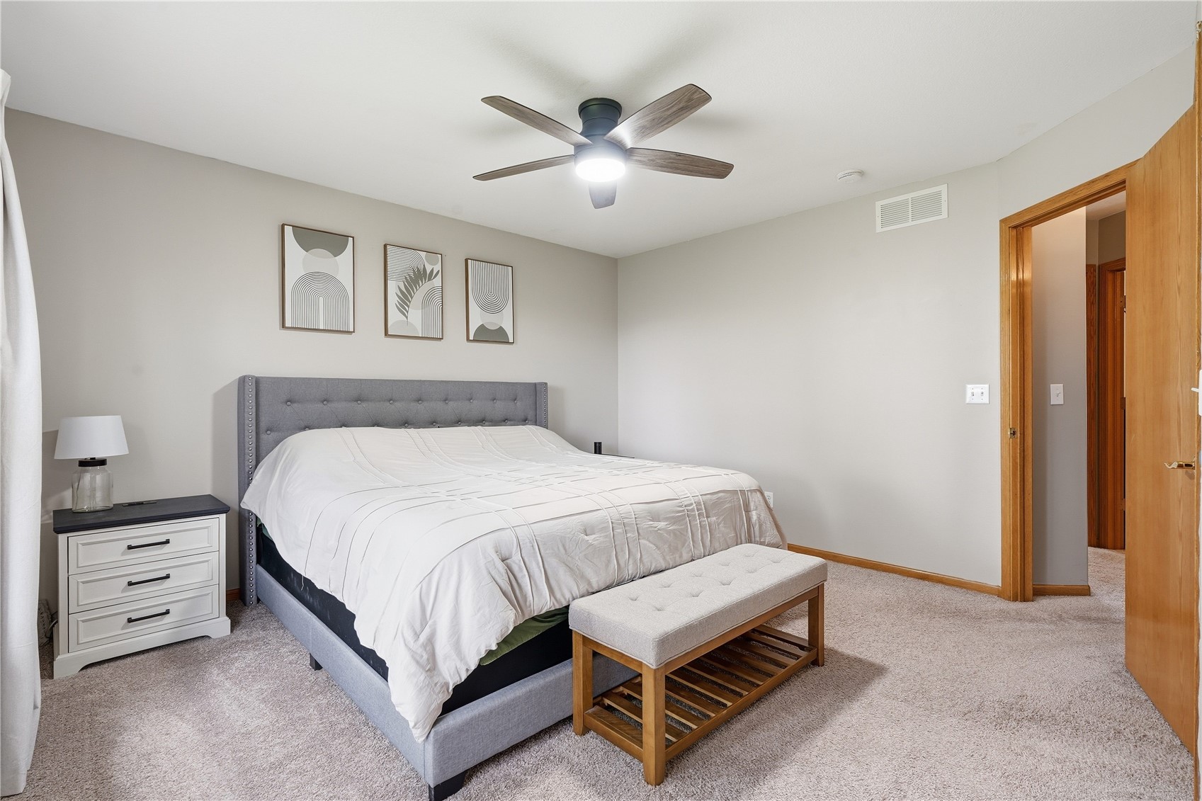 209 Agape Avenue Urbana IA 52345