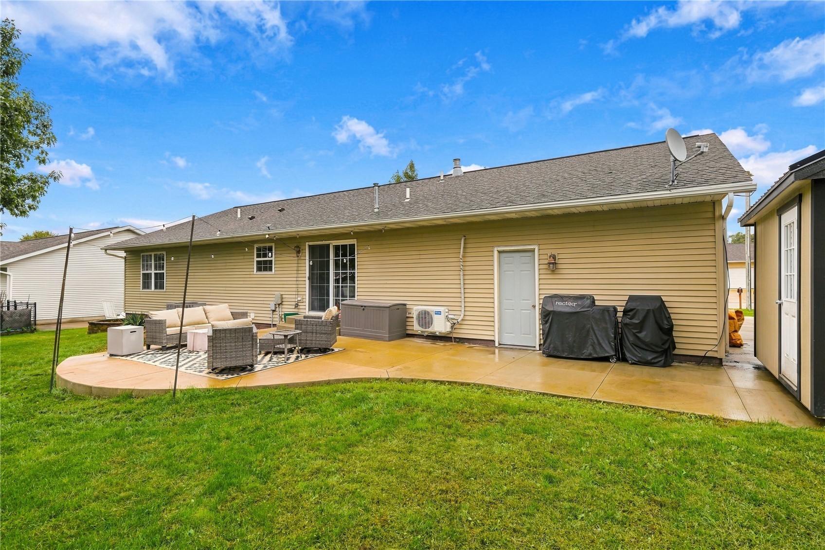 209 Agape Avenue Urbana IA 52345