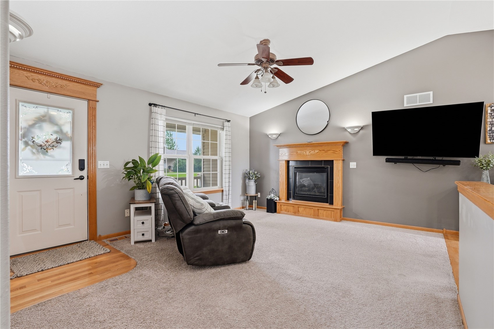 209 Agape Avenue Urbana IA 52345