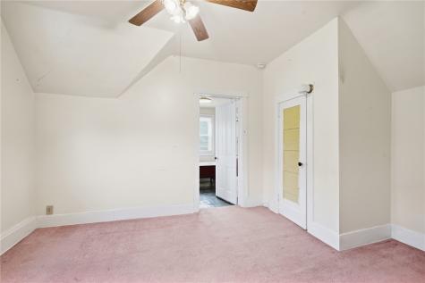 823 D Avenue NW Cedar Rapids IA 52405