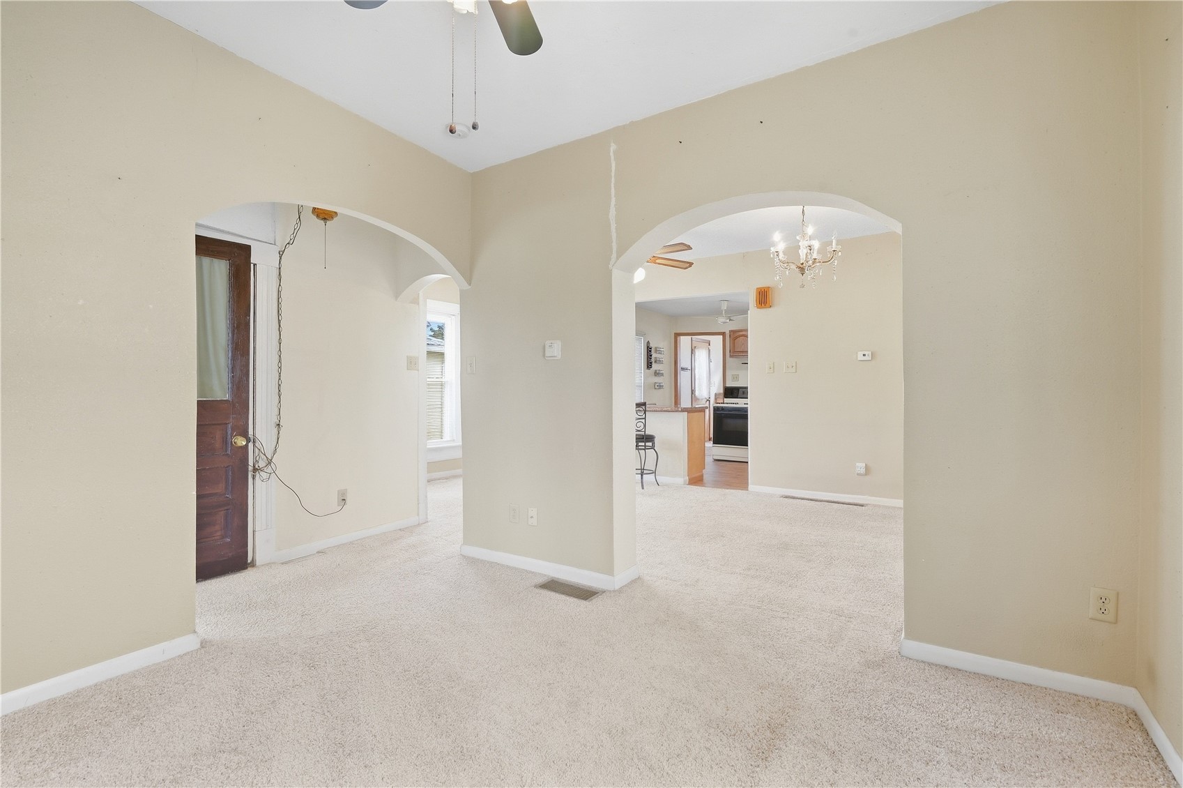 823 D Avenue NW Cedar Rapids IA 52405