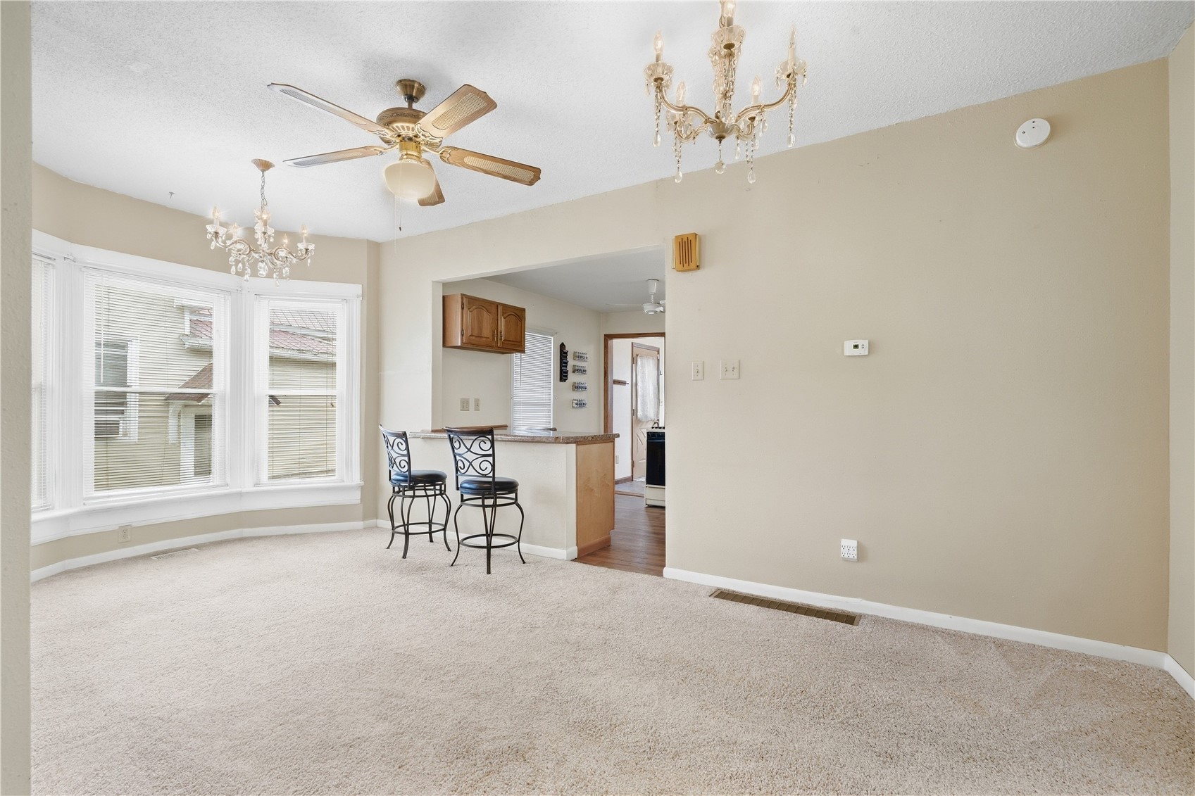 823 D Avenue NW Cedar Rapids IA 52405