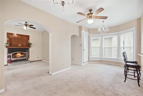 823 D Avenue NW Cedar Rapids IA 52405