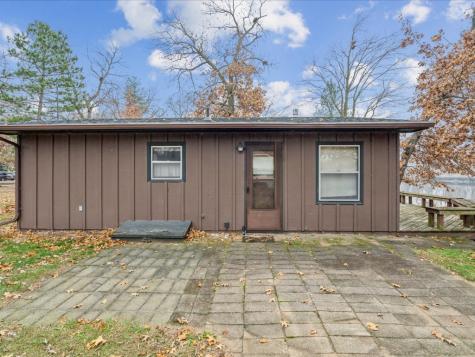 952 Ivanhoe Circle Mt Vernon IA 52314