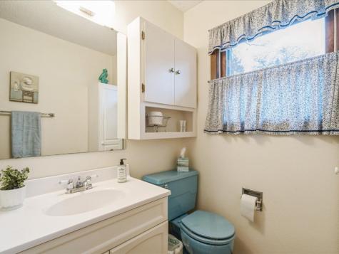 952 Ivanhoe Circle Mt Vernon IA 52314