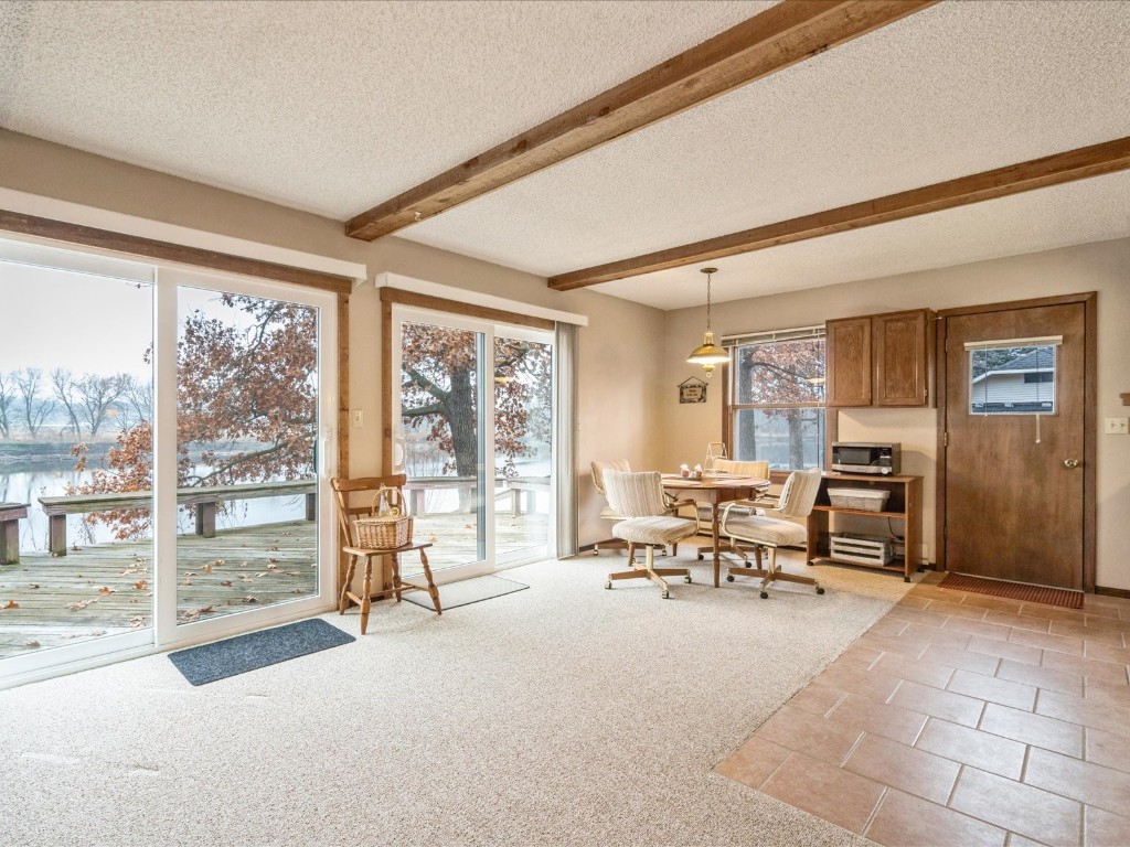 952 Ivanhoe Circle Mt Vernon IA 52314