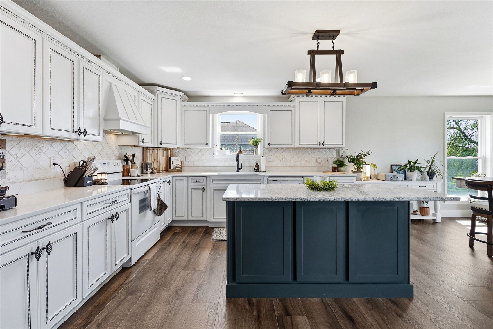 800 Kaitlynn Avenue Anamosa IA 52205