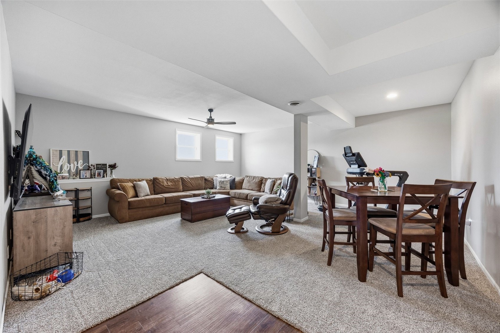 800 Kaitlynn Avenue Anamosa IA 52205