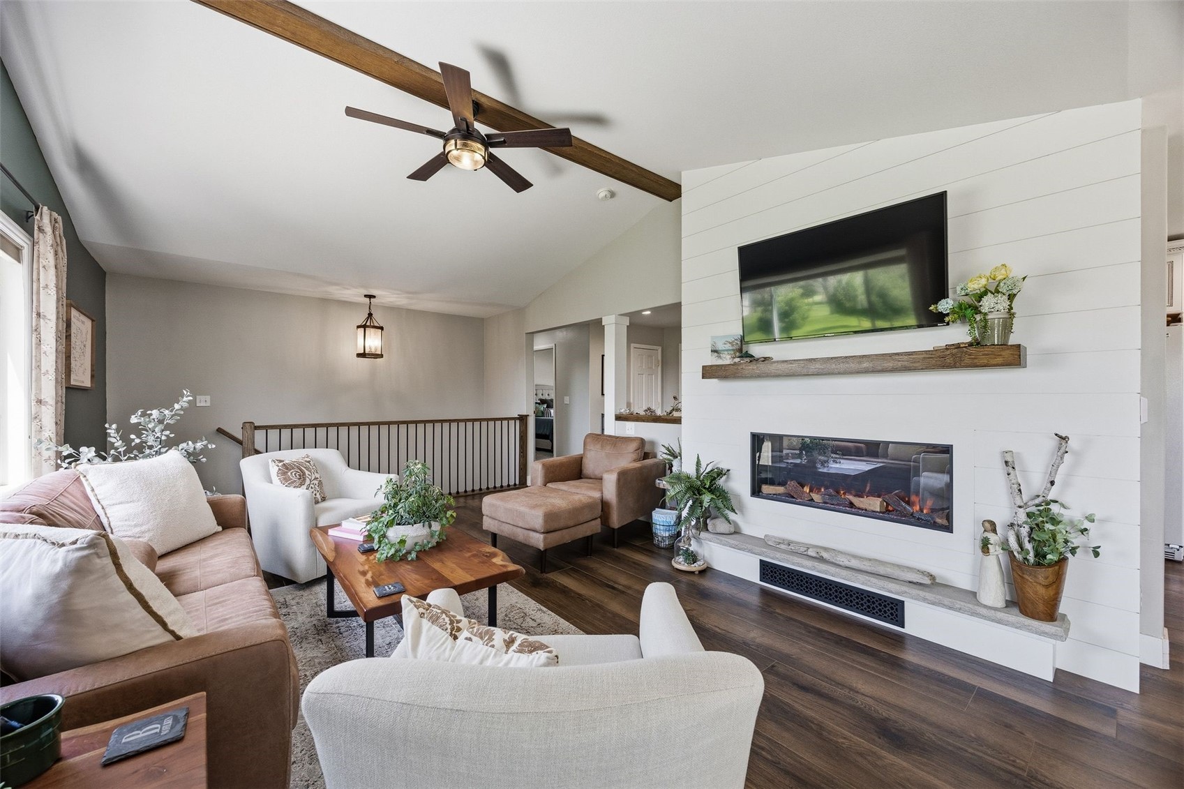 800 Kaitlynn Avenue Anamosa IA 52205