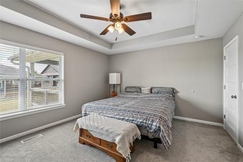 1395 Applewood Drive Fairfax IA 52228