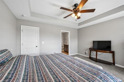 1395 Applewood Drive Fairfax IA 52228