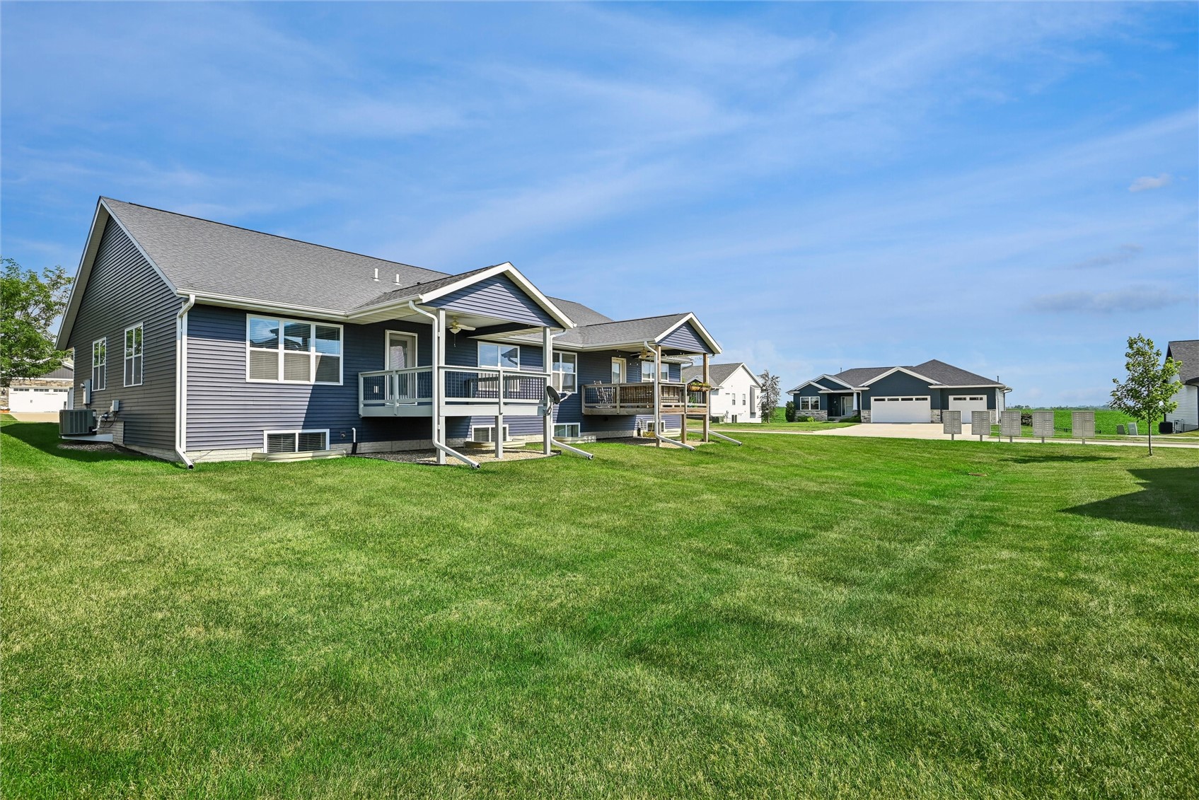 1395 Applewood Drive Fairfax IA 52228