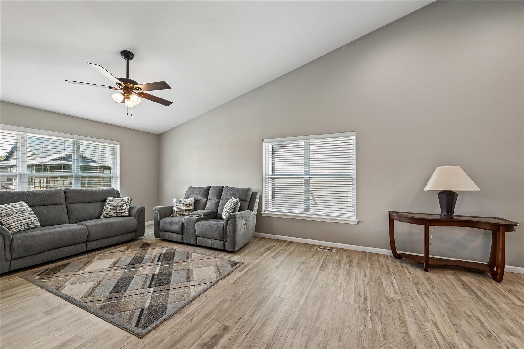 1395 Applewood Drive Fairfax IA 52228