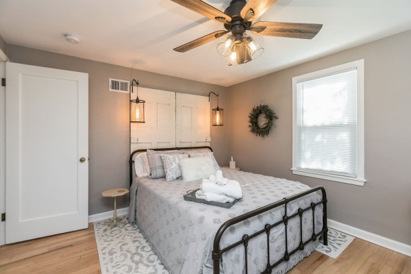2321 11th Avenue SE Cedar Rapids IA 52403
