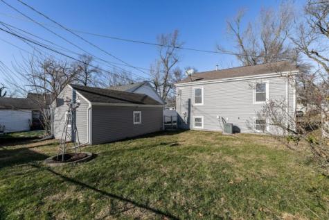 2321 11th Avenue SE Cedar Rapids IA 52403