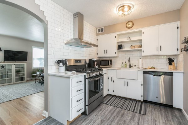 2321 11th Avenue SE Cedar Rapids IA 52403