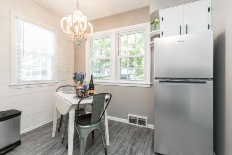 2321 11th Avenue SE Cedar Rapids IA 52403