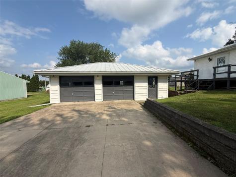 205 Grand Avenue Shellsburg IA 52332