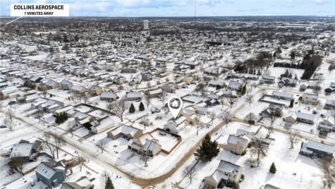 7730 Burr Ridge Drive NE Cedar Rapids IA 52402