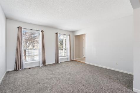 7730 Burr Ridge Drive NE Cedar Rapids IA 52402