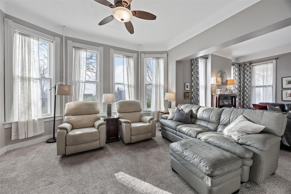 320 East Street Tipton IA 52772