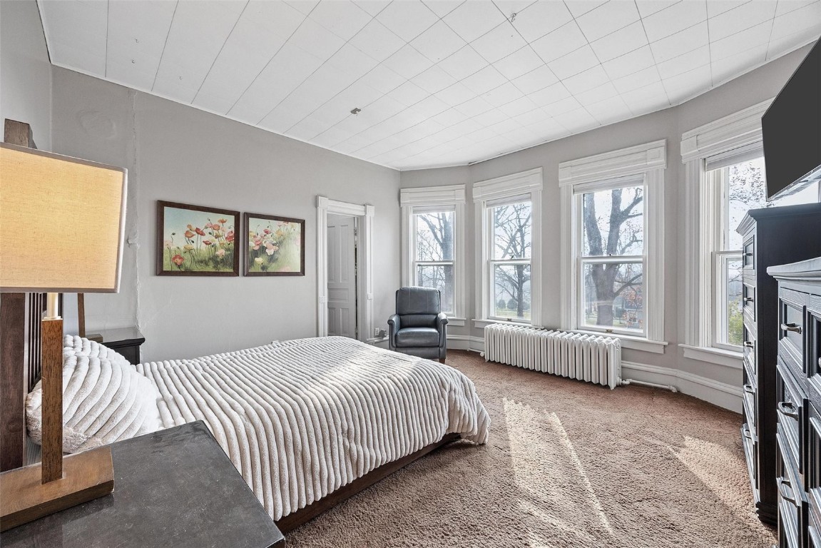 320 East Street Tipton IA 52772