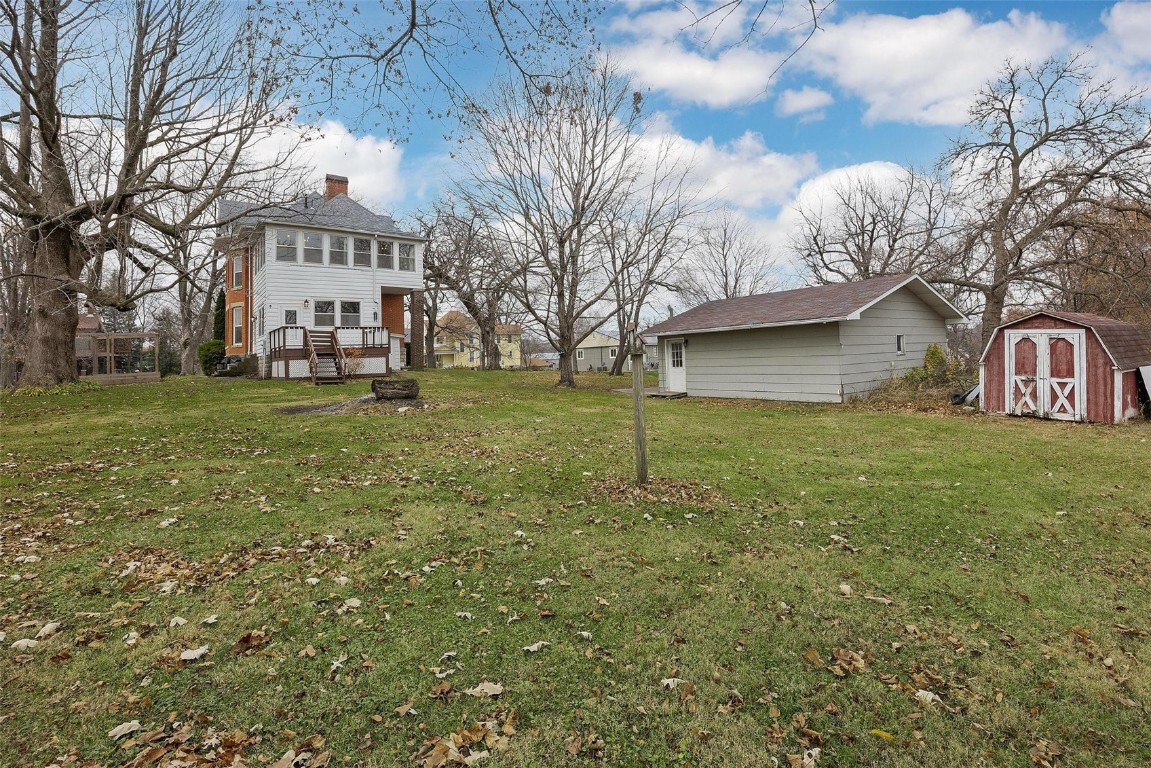 320 East Street Tipton IA 52772