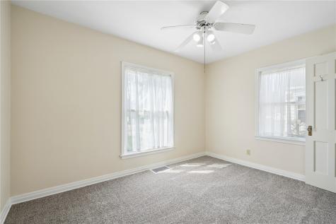141 18th Street SW Cedar Rapids IA 52404