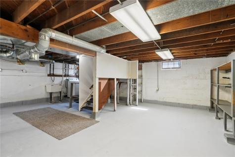 141 18th Street SW Cedar Rapids IA 52404