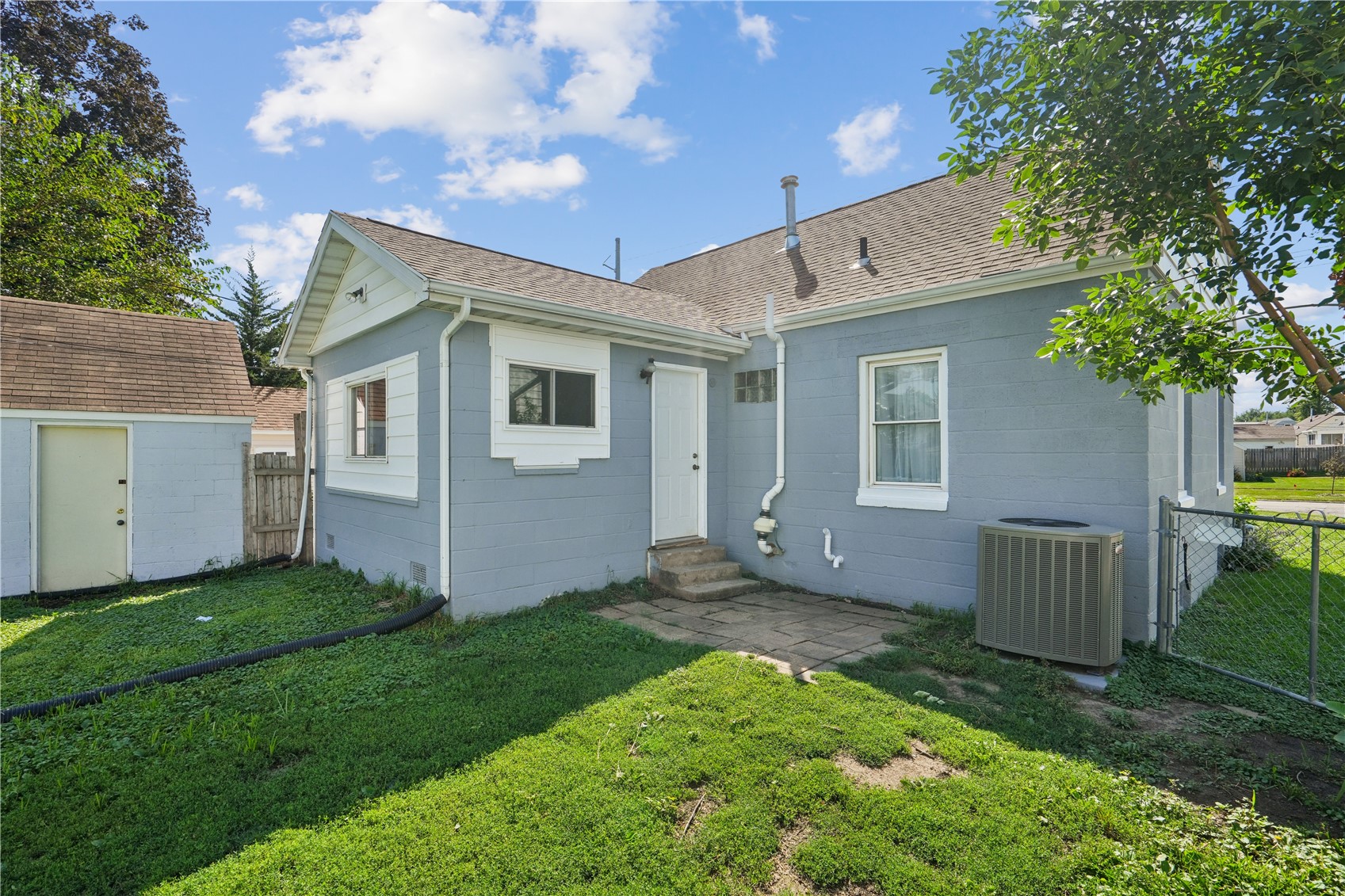 141 18th Street SW Cedar Rapids IA 52404