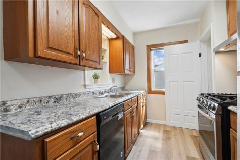 141 18th Street SW Cedar Rapids IA 52404