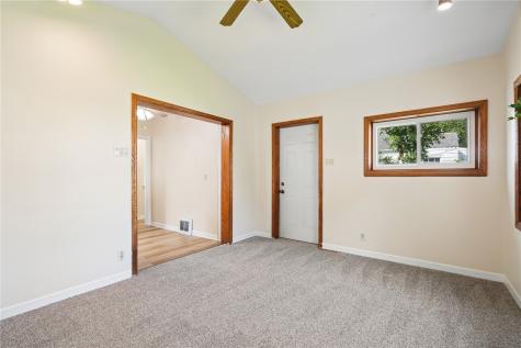 141 18th Street SW Cedar Rapids IA 52404