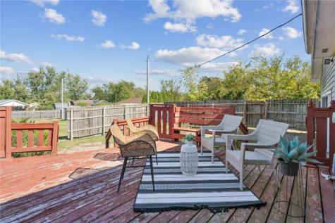 714 NE Blairs Ferry Cedar Rapids IA 52402
