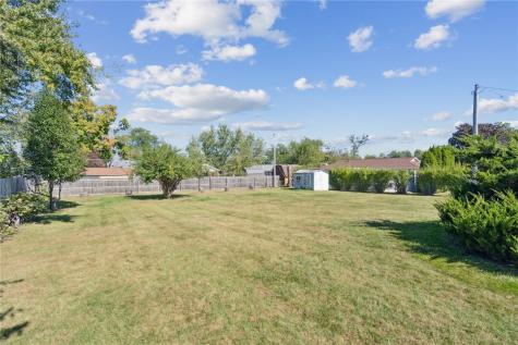 714 NE Blairs Ferry Cedar Rapids IA 52402