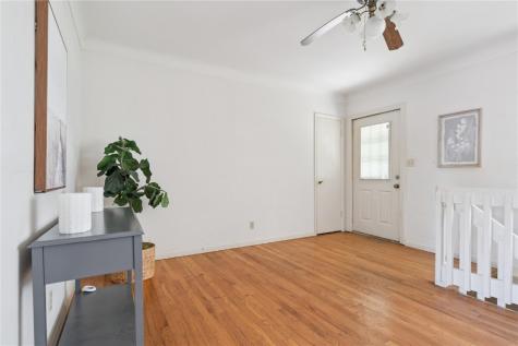 714 NE Blairs Ferry Cedar Rapids IA 52402