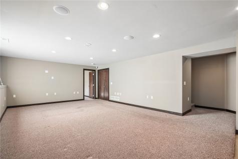 5823 Smithland Drive Marion IA 52302