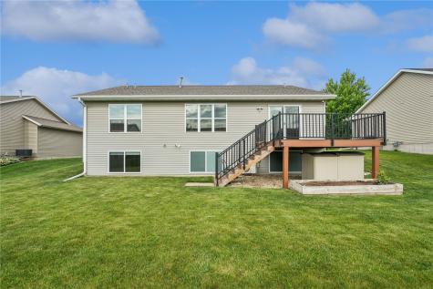 5823 Smithland Drive Marion IA 52302