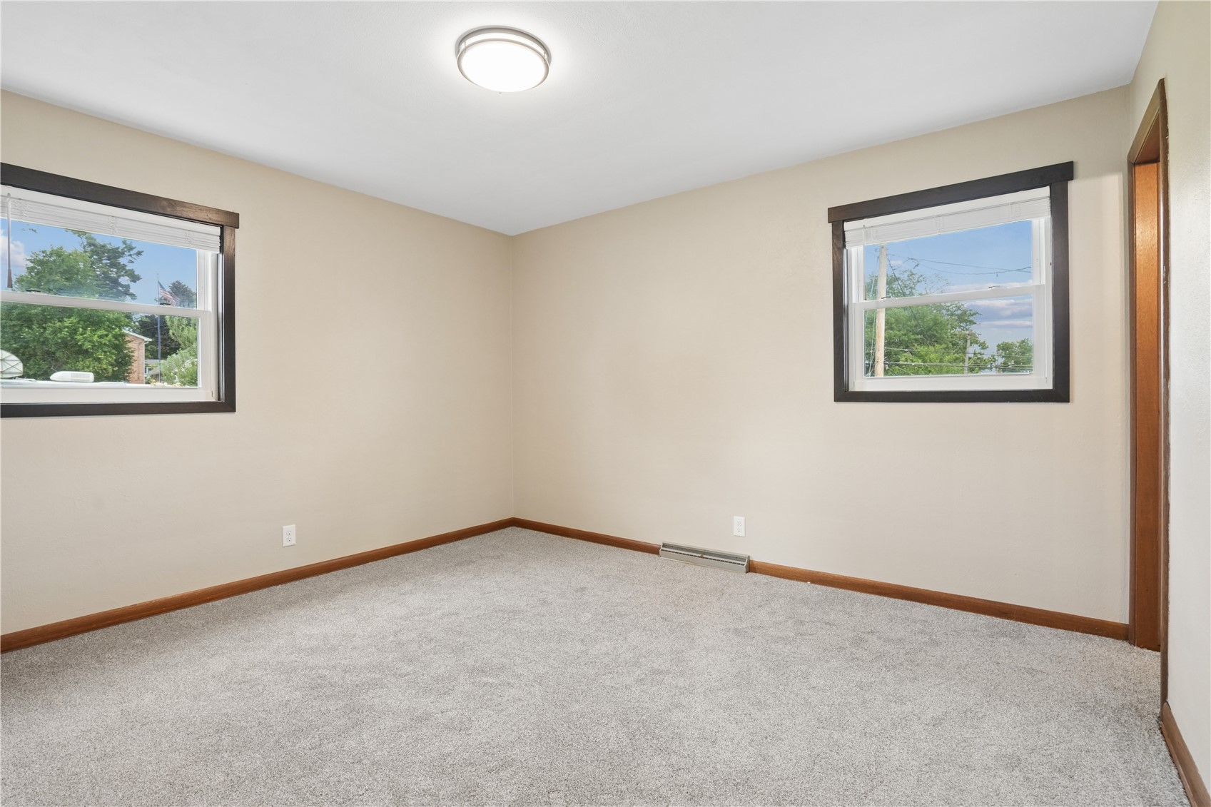 119 La Salle Drive SW Cedar Rapids IA 52404