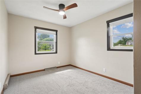 119 La Salle Drive SW Cedar Rapids IA 52404