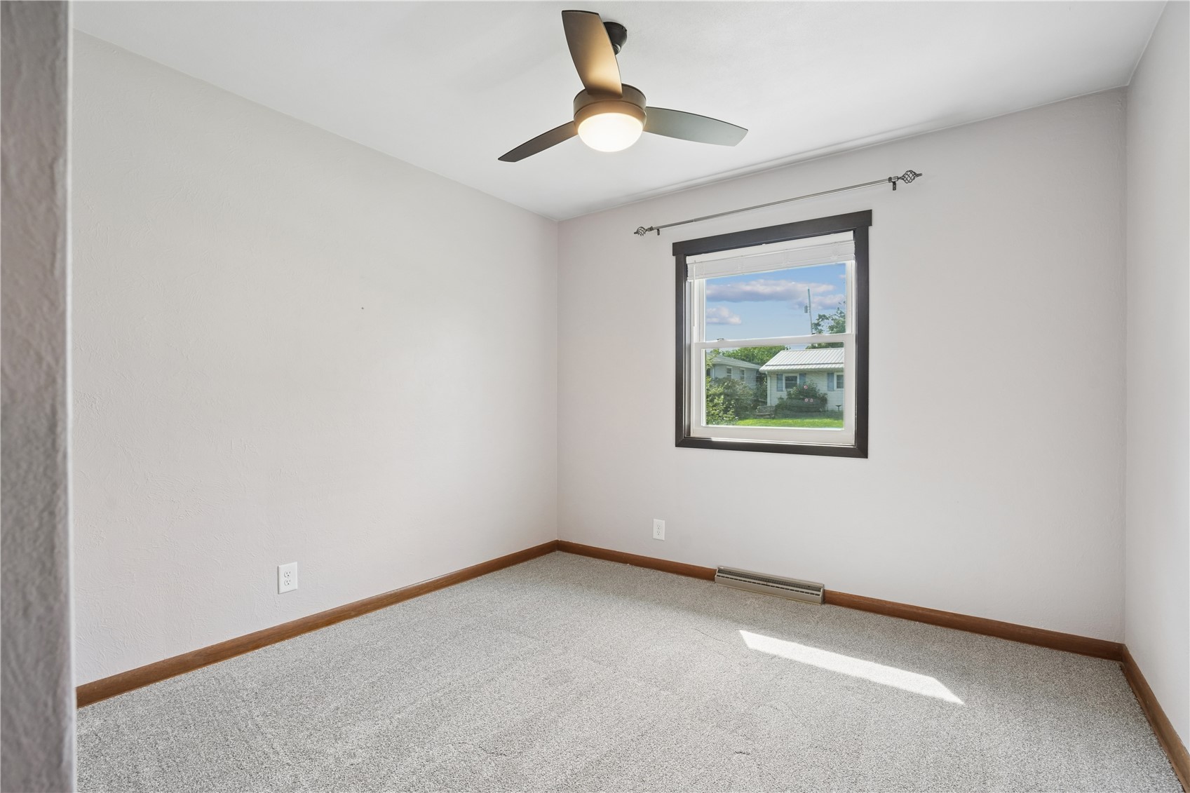 119 La Salle Drive SW Cedar Rapids IA 52404