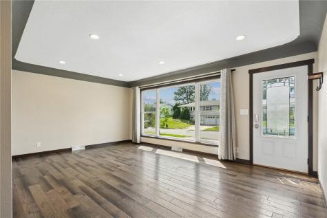 119 La Salle Drive SW Cedar Rapids IA 52404