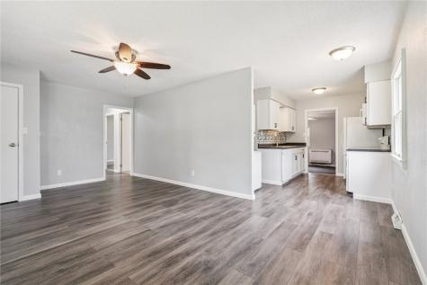 2417 Illinois Street SW Cedar Rapids IA 52404
