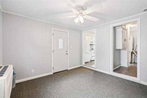 2417 Illinois Street SW Cedar Rapids IA 52404