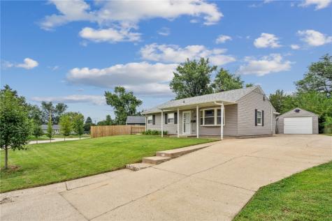 2417 Illinois Street SW Cedar Rapids IA 52404