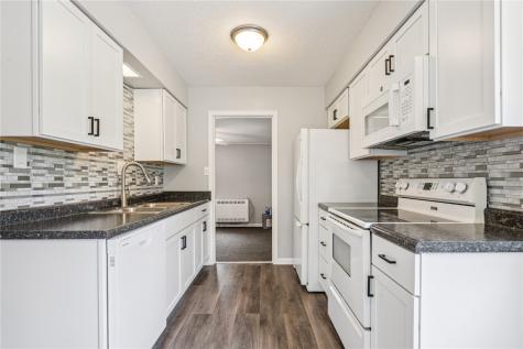 2417 Illinois Street SW Cedar Rapids IA 52404