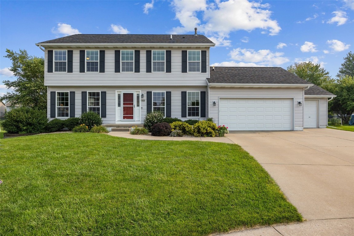 7826 Burr Ridge Court NE Cedar Rapids IA 52402