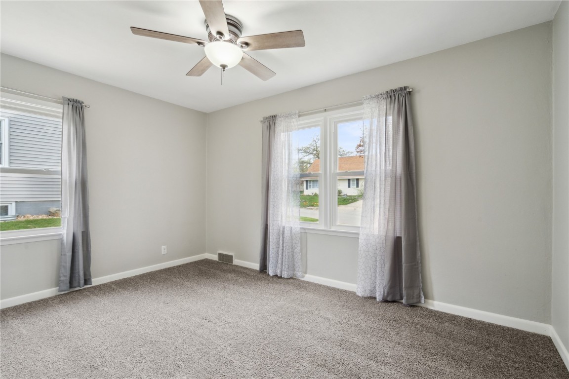 1129 Washington Drive Marion IA 52302