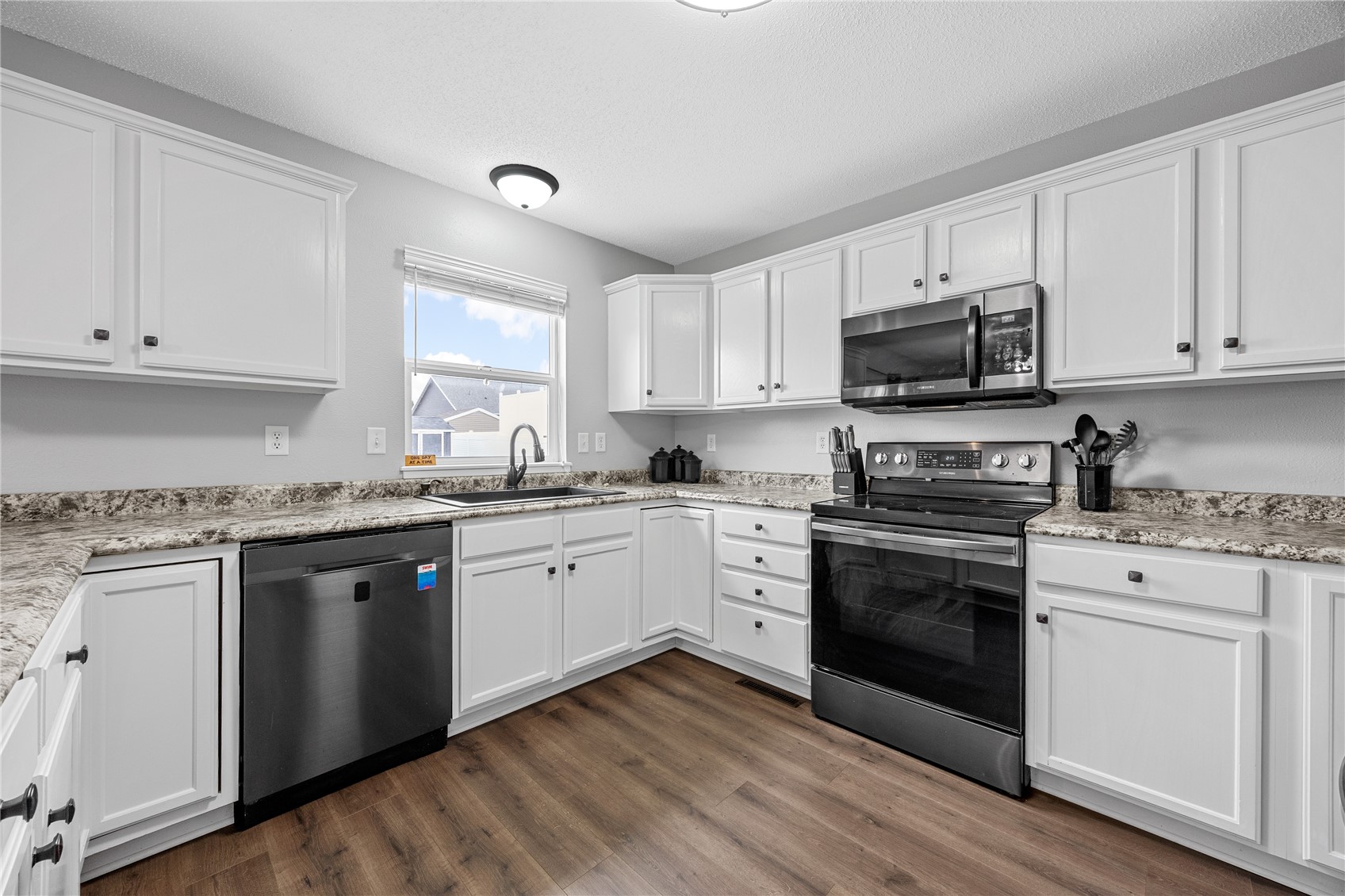 311 Rockhurst Drive SW Cedar Rapids IA 52404