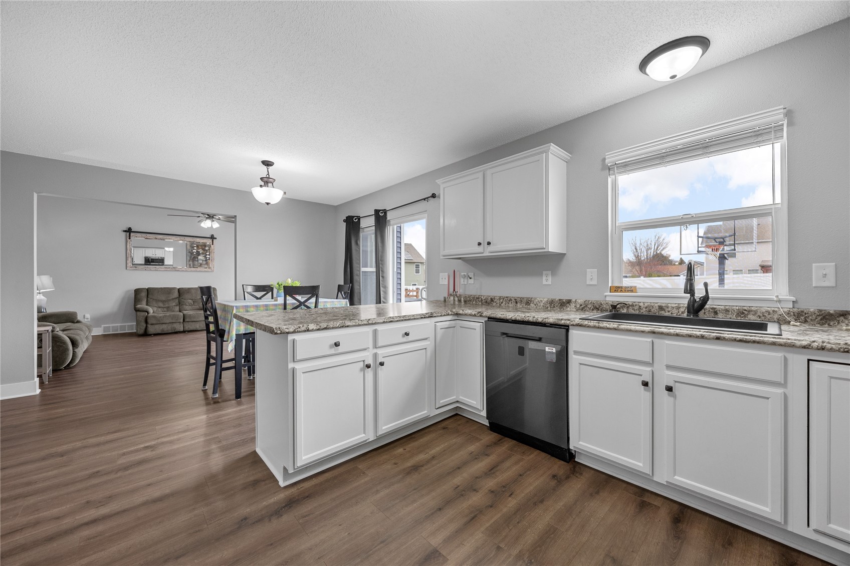 311 Rockhurst Drive SW Cedar Rapids IA 52404